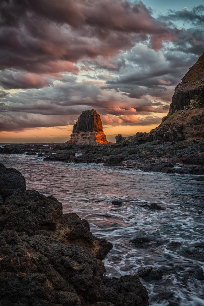 Last Light on Pulpit Rock by Mark Sutton