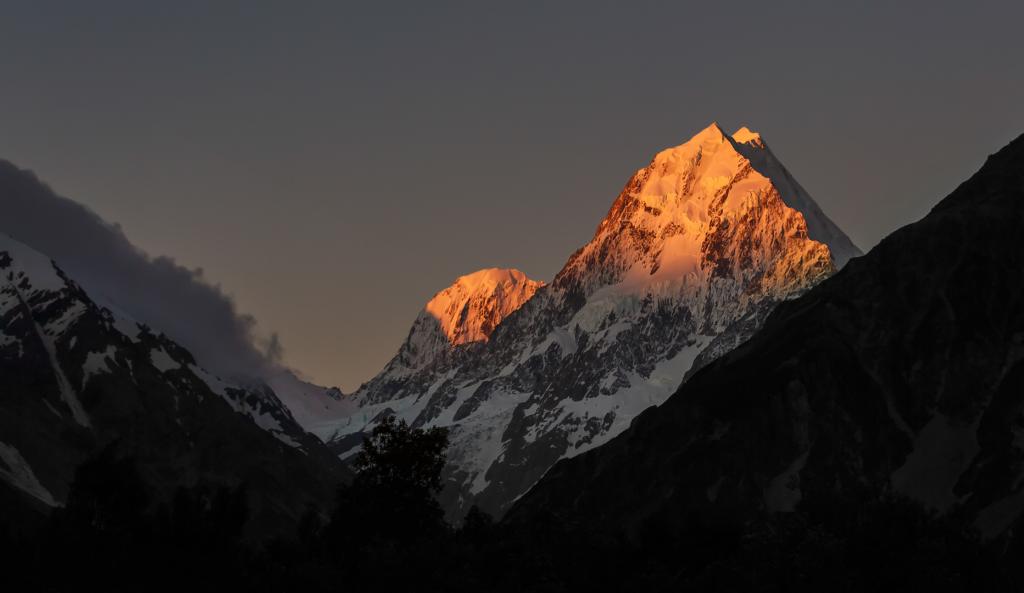 Mount Cook Summer Sunset by Christine Smith