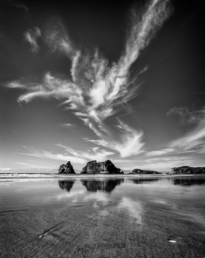 West Coast Incoming Tide by Peter Calder