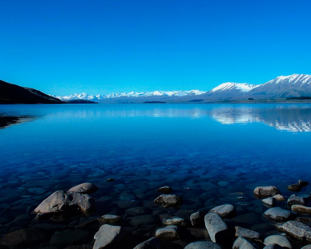 Lake Tekapo NZ by Anne Keily